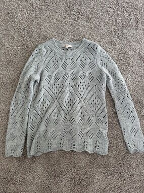 LOFT Light Gray Diamond Crewneck Sweater